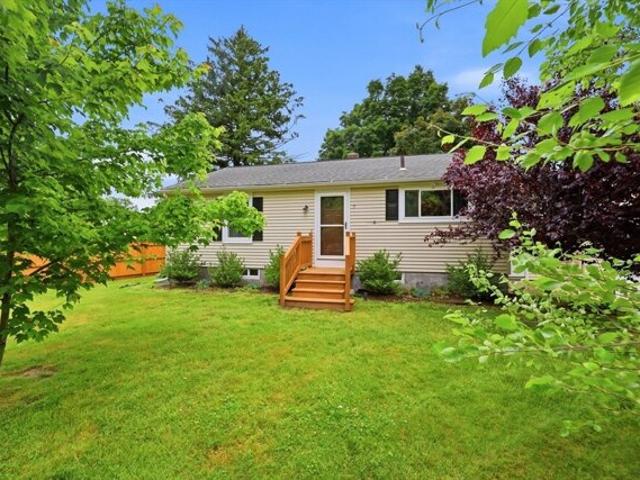 House for sale in Hampden, Massachusetts