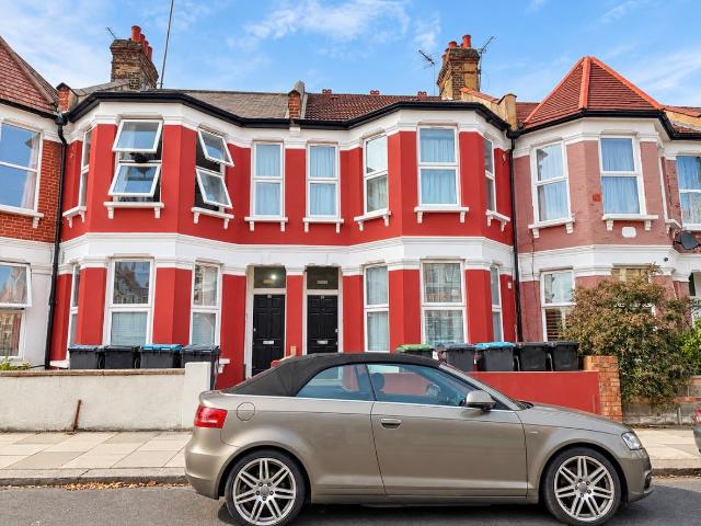 Studio for rent in Harringay Ladder, Greater London