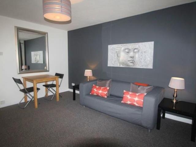 Apartment for rent in Ballindoch, Scotland