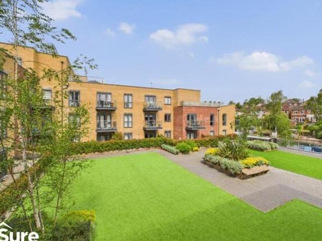 House for sale in Pouchen End, Hertfordshire