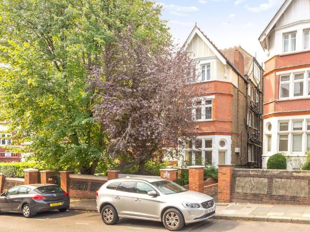 Apartment for rent in South Hampstead, Greater London