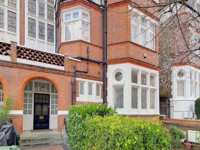Apartment for rent in South Hampstead, Greater London
