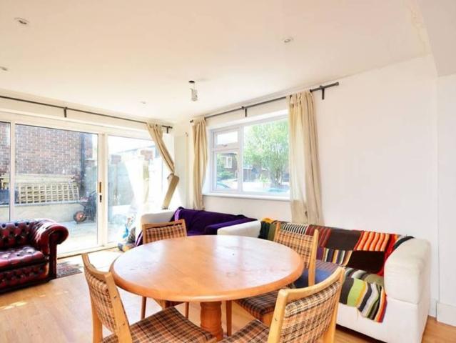 Apartment for rent in London Borough of Camden, Greater London