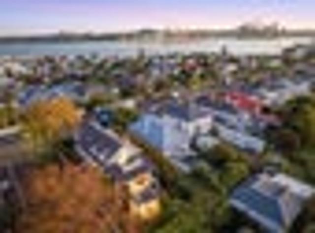 House for sale in Devonport