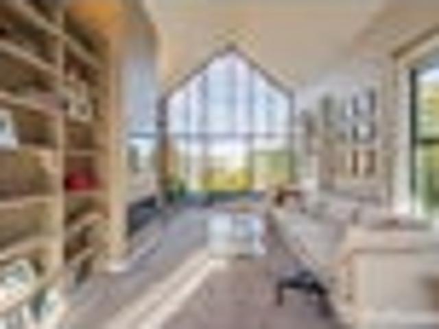 House for sale in Days Bay, Wellington
