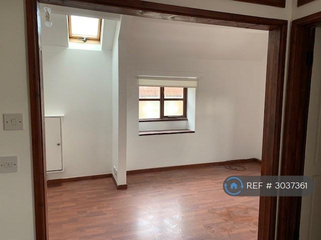 Apartment for rent in Frome