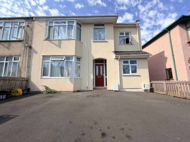 Apartment for rent in Fishponds, Bristol