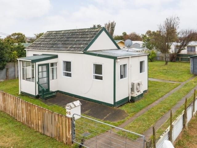 House for rent in Wanganui District