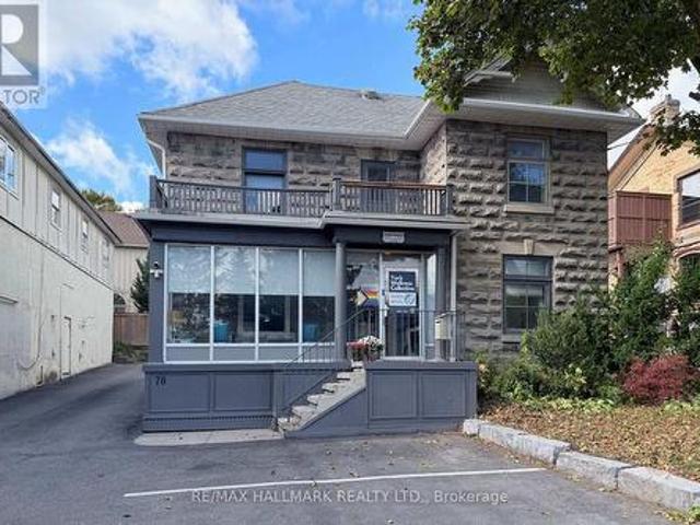 Commercial for rent in York, Ontario