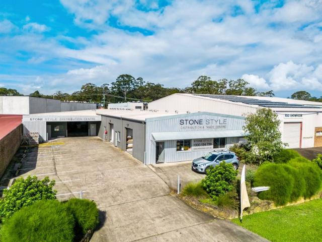 Warehouse for rent in Mullumbimby, New South Wales