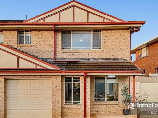 Townhouse for sale in Pendle Hill, Sydney