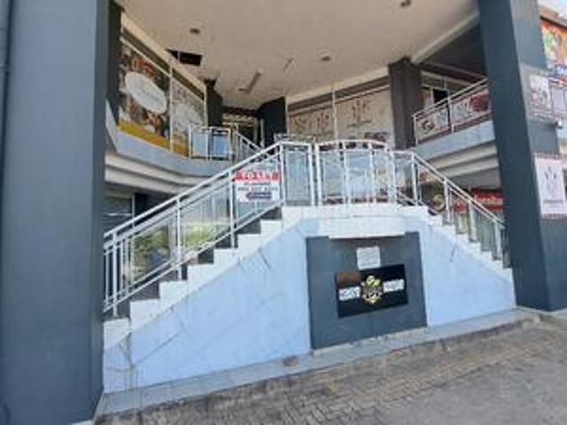 Commercial for rent in UMhlathuze Municipality, Kwazulu-natal