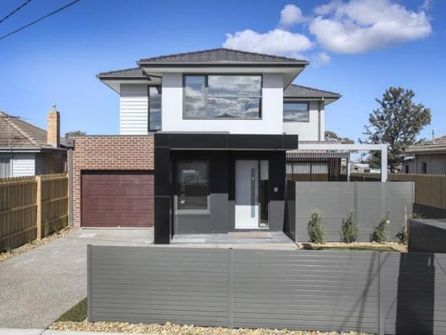 Townhouse for rent in Camerons Creek, Victoria