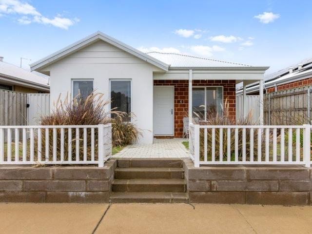 House for sale in Ellenbrook, Western Australia