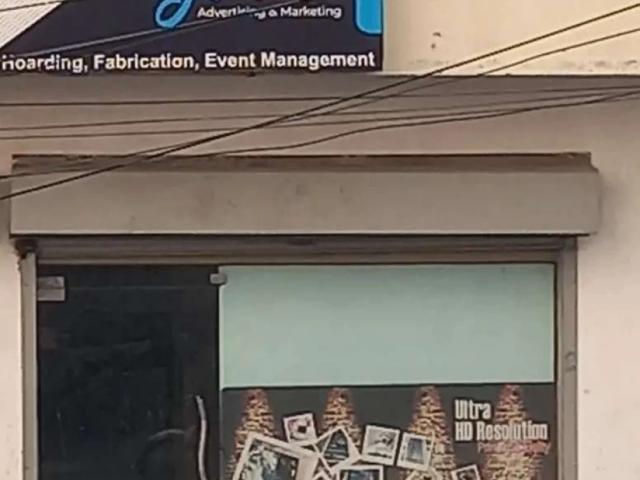 Commercial for rent in تحصیل فیصل آباد شہر, فیصل آباد ڈویژن
