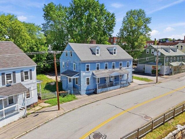 House for sale in New Hampshire