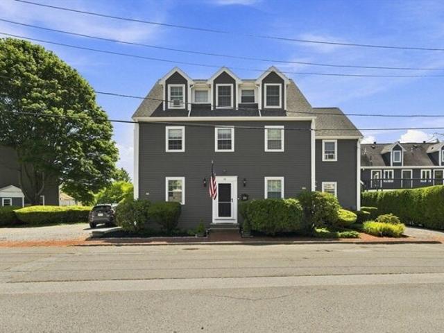 Condo for sale in Beverly, Massachusetts