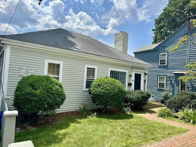 House for sale in Beverly, Massachusetts