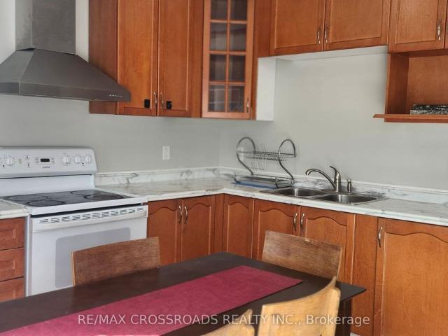 House for rent in Central, Oshawa