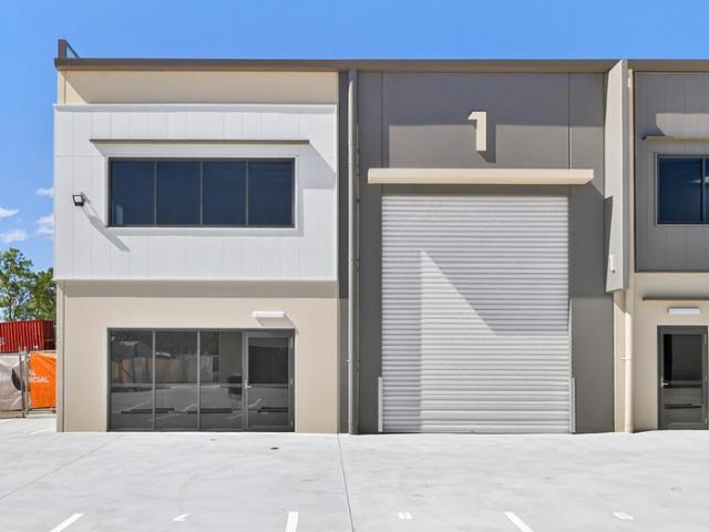Warehouse for rent in Toombul, Queensland
