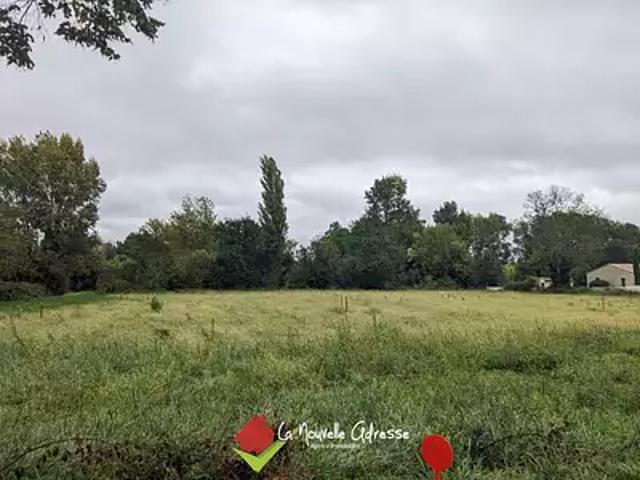 Terrain vente à Niort, Frontenay-rohan-rohan