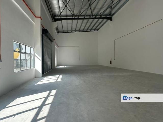 Warehouse for rent in Ulu Tiram, Johor