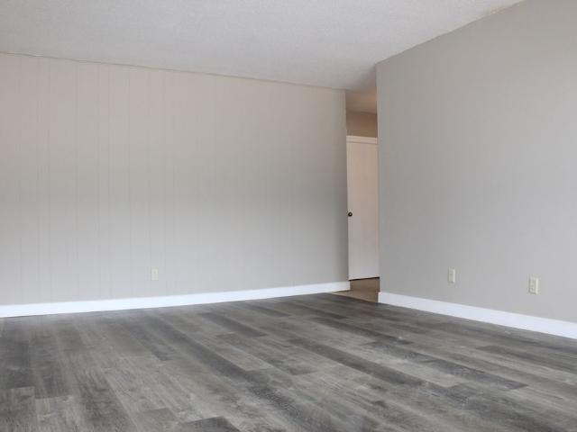Apartment for rent in Glen Elm Park South, Regina