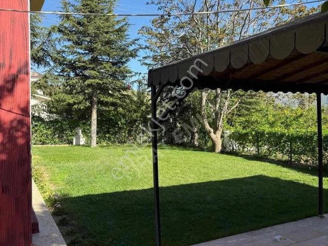 Sivrice içerisinde satılık Villa