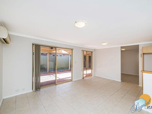House for rent in Forrestfield, Western Australia