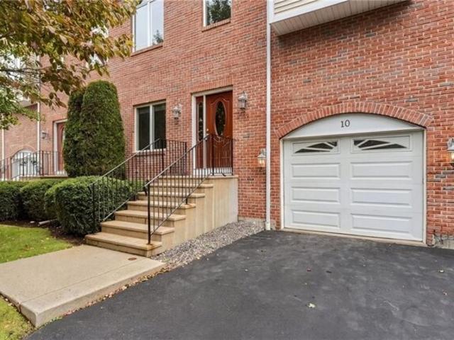 House for sale in Manton, Providence