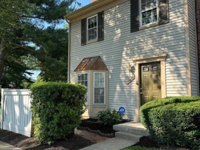 Condo for sale in Germantown