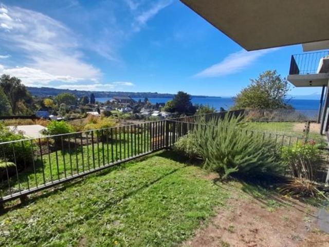 Frutillar, Duplex a pasos del lago