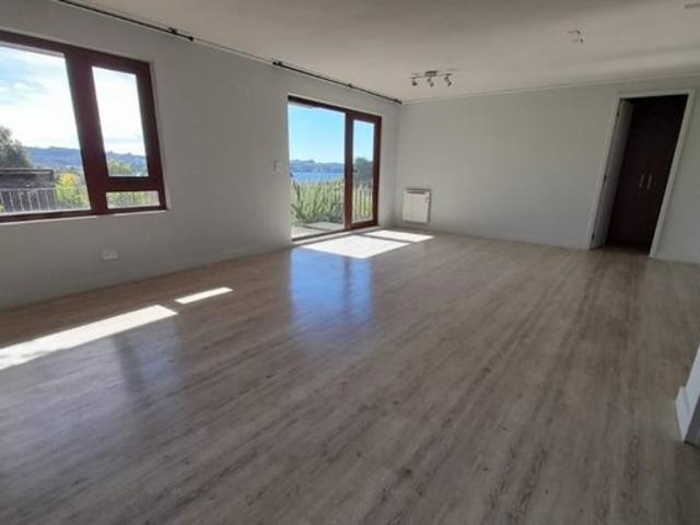 Frutillar, Duplex a pasos del lago