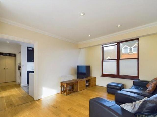 House for sale in Ingatestone and Fryerning, Navestock Side