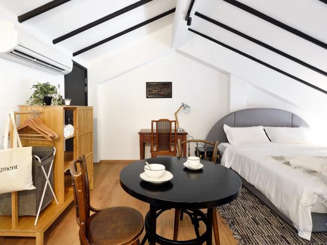 Apartment for rent in Rochor