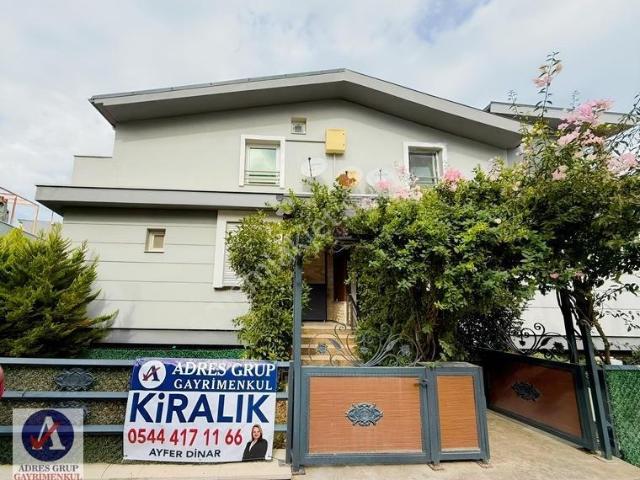 Kalabak Mahallesi, Urla içerisinde kiralık Villa
