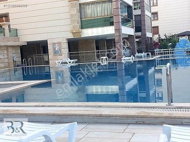 Kadınlar Denizi, Kuşadası içerisinde satılık Residence