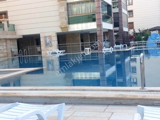 Kuşadasi, Aydin içerisinde satılık Residence