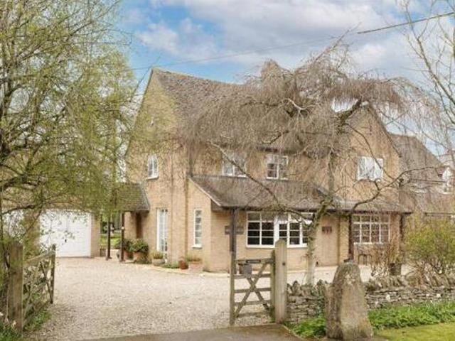 House for sale in Burford, West Oxfordshire