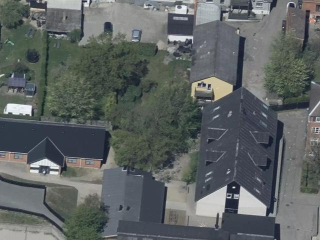 Erhvervsejendom til leje i Tølløse, Holbæk