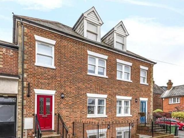 House for sale in Fulflood, Hampshire