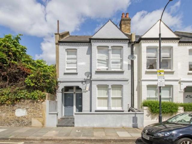 Apartment for rent in London Borough of Hammersmith and Fulham, Greater London