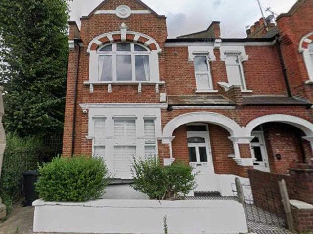 Apartment for rent in Fulham, Greater London