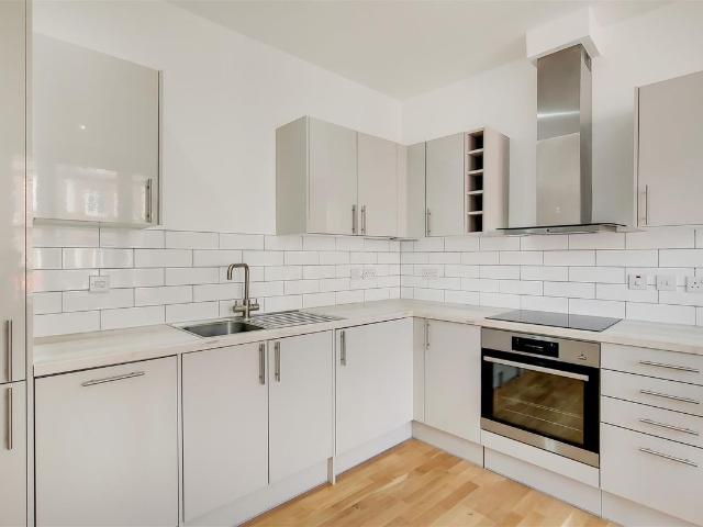 Apartment for rent in Hammersmith, Greater London