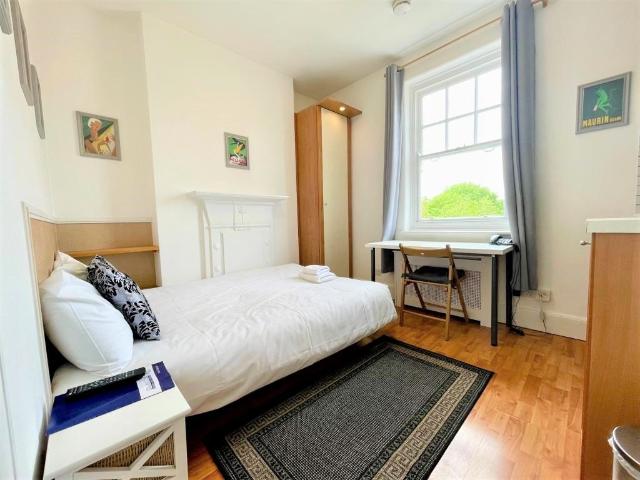 Studio for rent in Hammersmith, Greater London