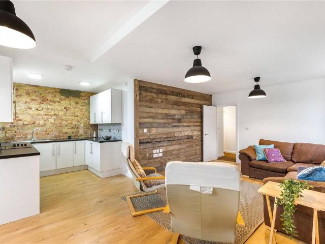 Apartment for rent in Fulham, Greater London