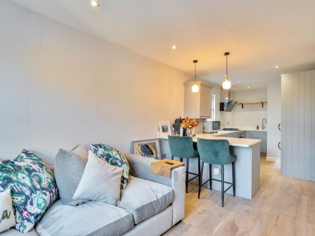 Apartment for rent in London Borough of Hammersmith and Fulham, Greater London