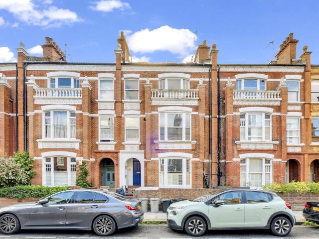 Apartment for rent in Fulham, Greater London