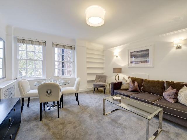 Apartment for rent in Chelsea, Greater London