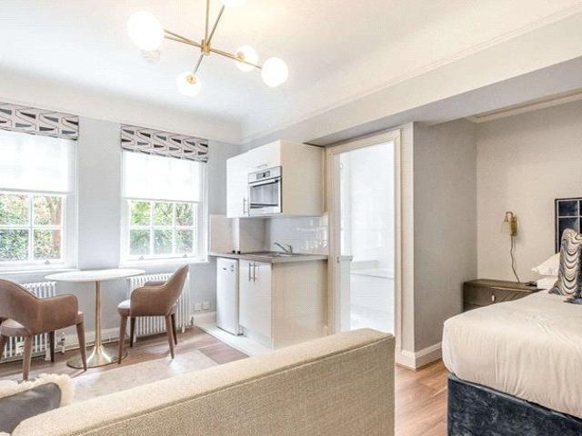 Studio for rent in Chelsea, Greater London